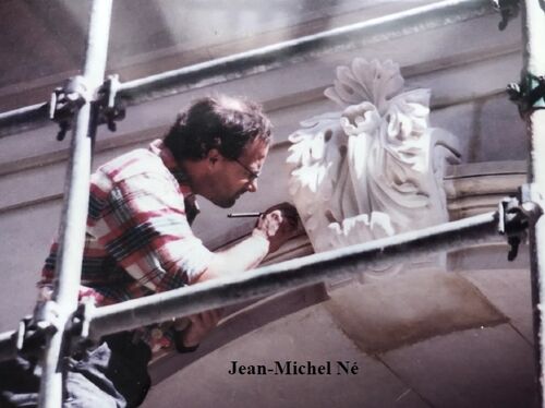 Graveur et tailleur de pierre