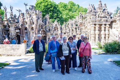 Visite du Palais id&eacute;al du facteur cheval